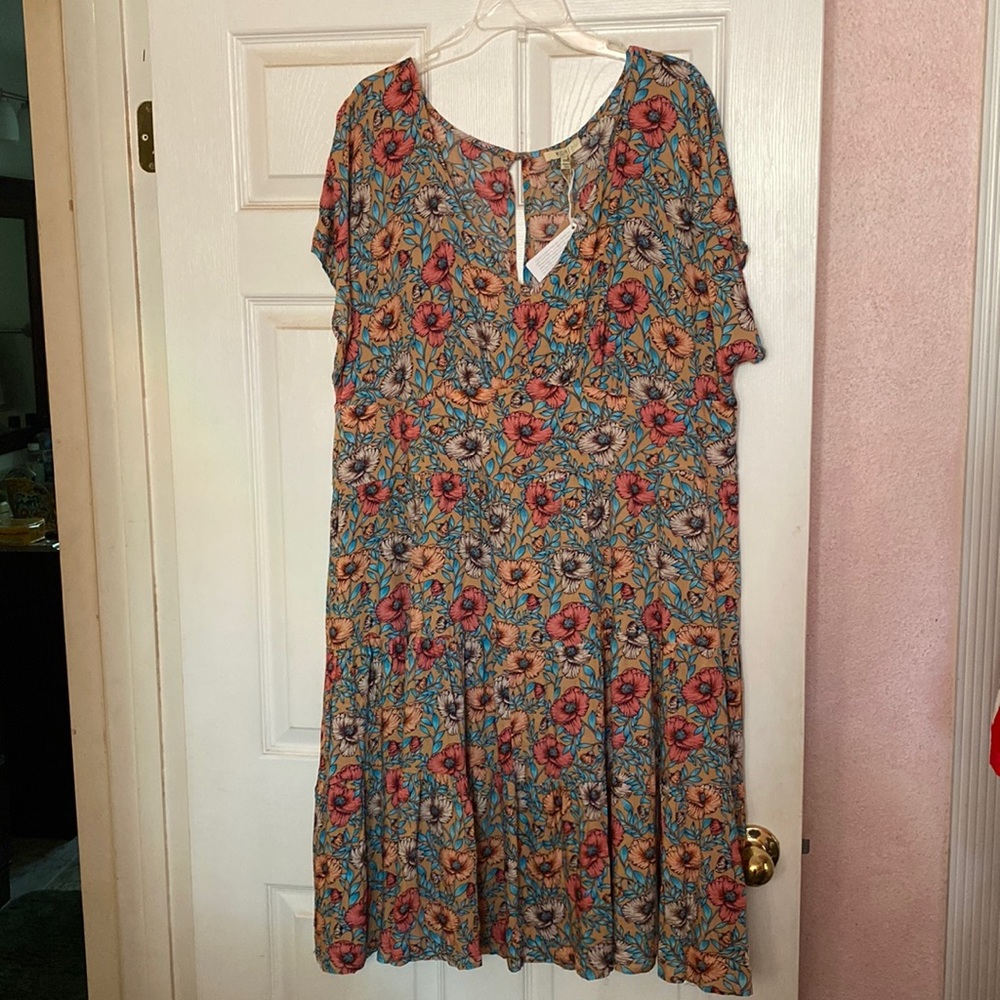 Kori Plus - Floral Print Dress. Brand New, Never Worn. Size 2XL.
